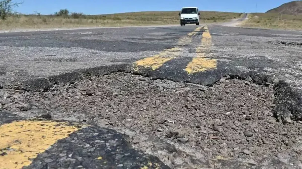 La provincialización de las rutas dispuesta por Javier Milei genera polémica