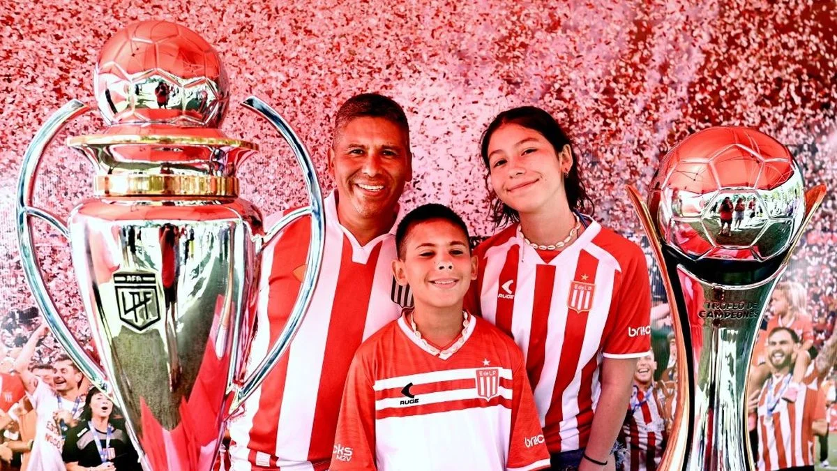 Las copas de Estudiantes se exhibirán en el Country Club de City Bell