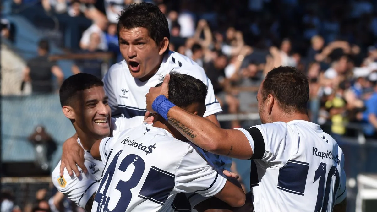Un ex Gimnasia anunció su retiro como futbolista profesional