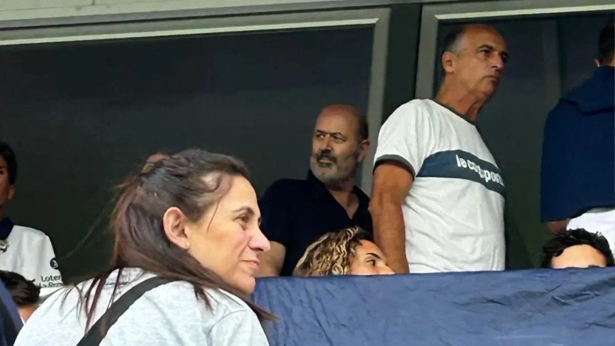 Según Javier Milei, Federico Sturzenegger festejó el título de Estudiantes