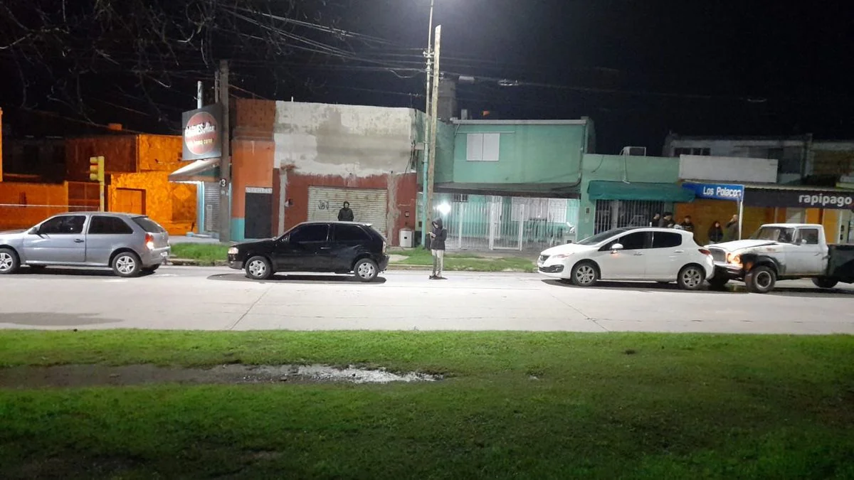 Cuatro vehículos protagonizaron un choque en cadena en Berisso
