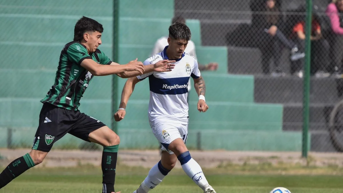 Gimnasia perdió el invicto de Reserva en San Juan