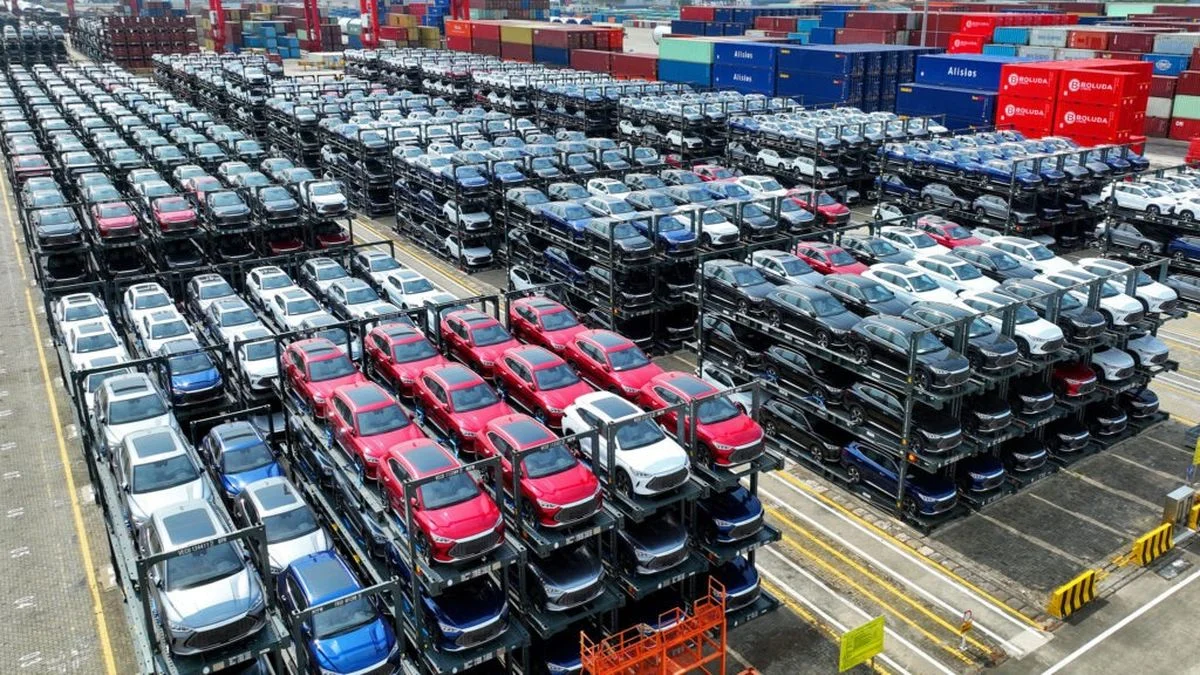 La Provincia recibió a una automotriz de China