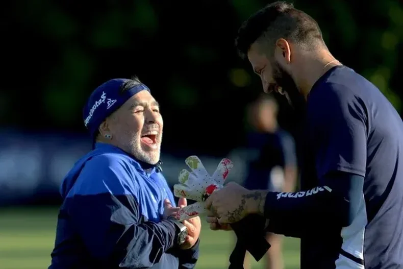 Diego Armando Maradona en Estancia Chica, feliz en Gimnasia