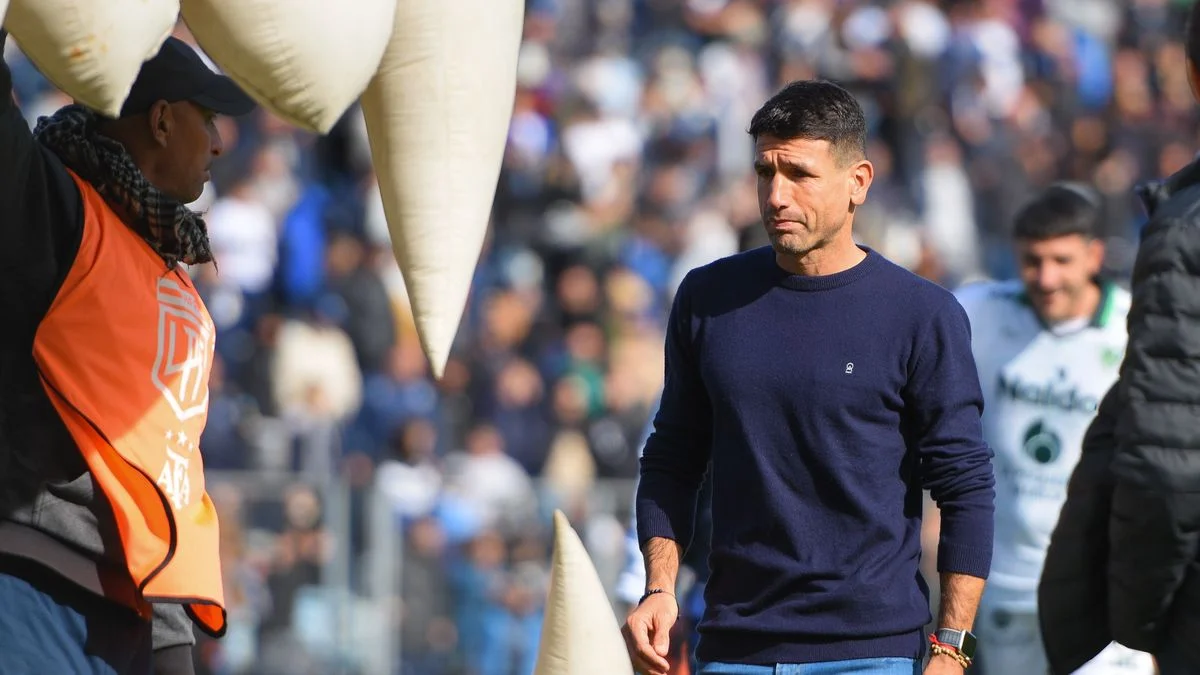 El ex DT de Gimnasia, Chirola Romero, será entrenador de Racing