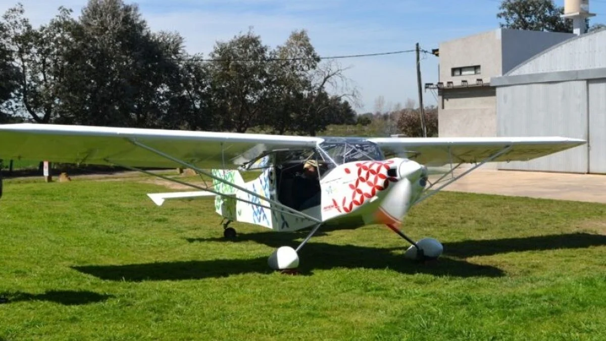 La Plata, llena de orgullo: el avión eléctrico de la UNLP se coronó campeón de una convención