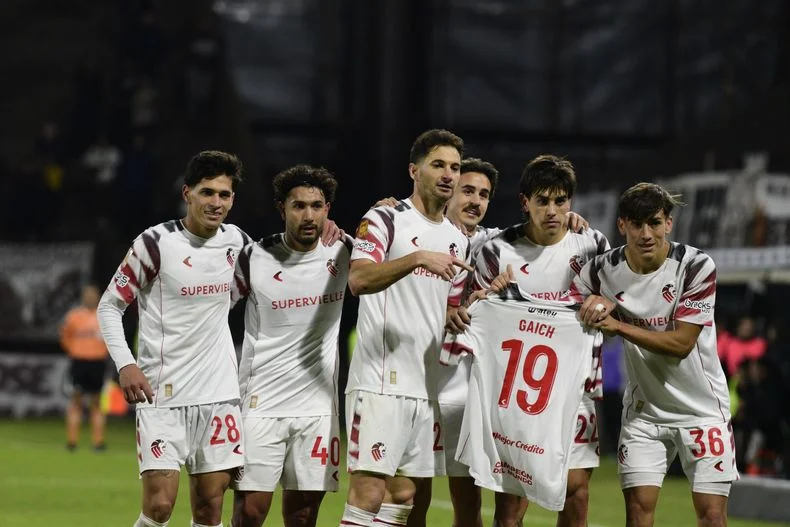 El Racing de Costas busca revancha frente a Estudiantes: "Queríamos este partido por..."