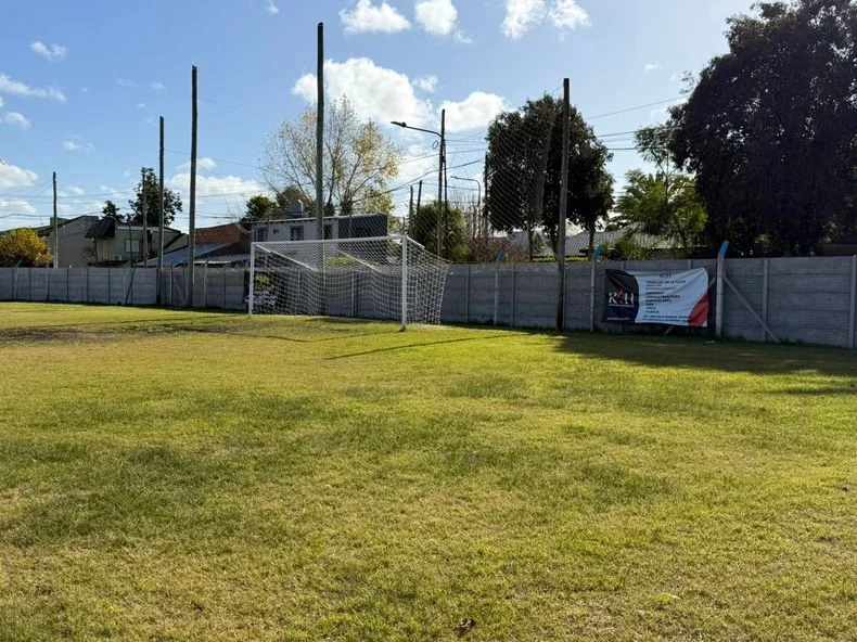 La cancha de fútbol once de San Martín de Los Hornos, donde compite por la Liga Amateur Platense de Fútbol