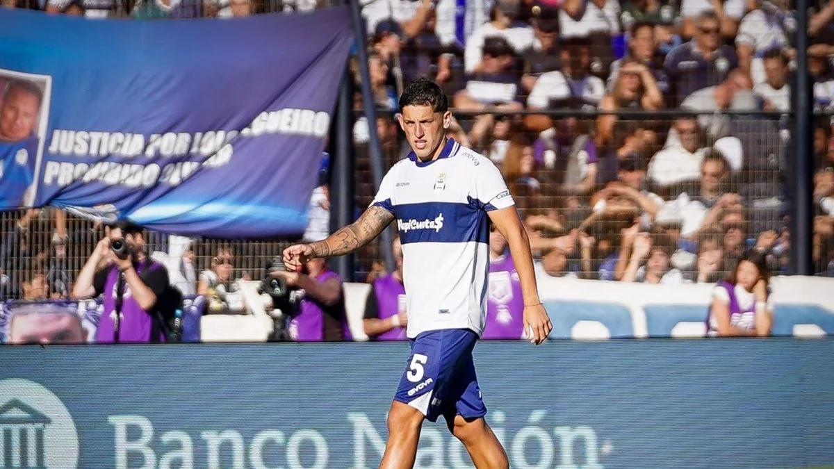 Gimnasia perdió un futbolista, que se despidió de manera amistosa