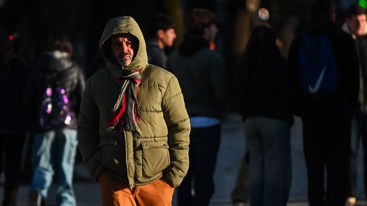 Jueves muy fresco pero con sol en La Plata