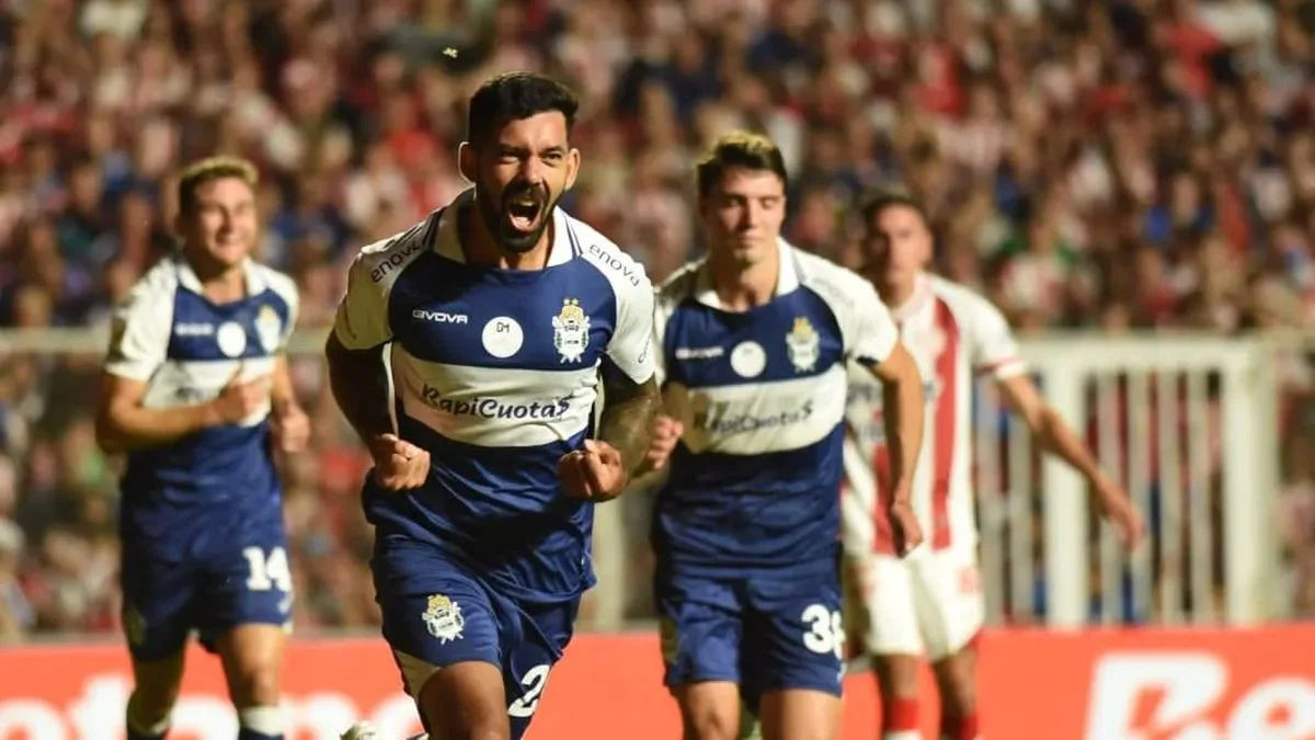 Enzo Martínez renovará su contrato con Gimnasia