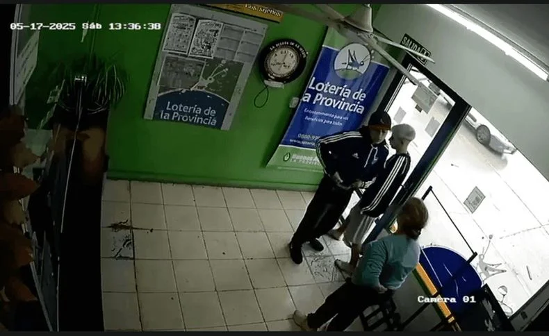 Dos menores asaltaron una agencia de loter&iacute;a en Berisso