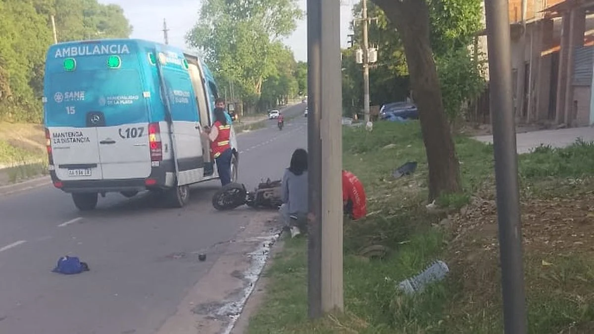 Grave choque en Hernández dejó un repartidor con fractura de cráneo