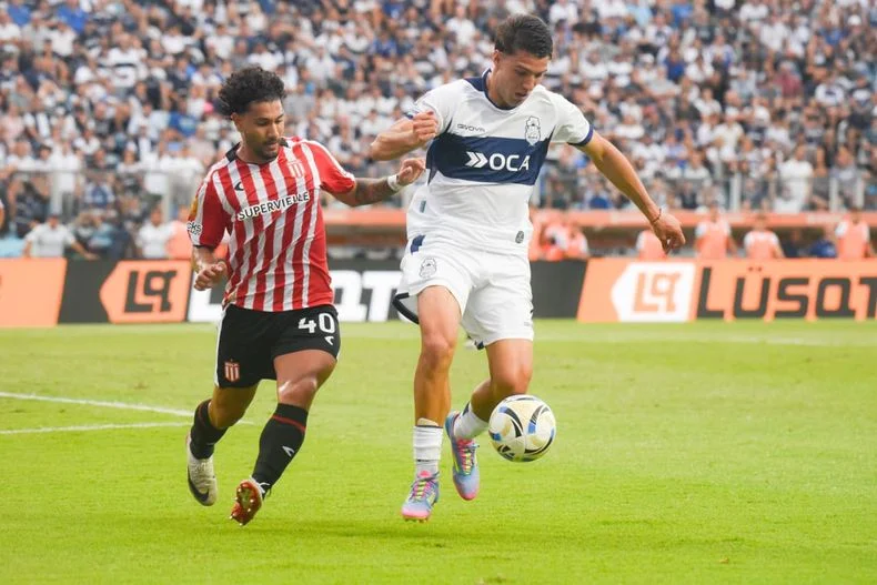 Gimnasia y Estudiantes encaran la recta final del Torneo Apertura, ¿habrá clásico en octavos?