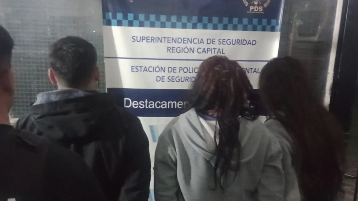 Desarticularon una banda que vendía drogas en La Plata