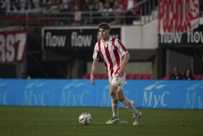 Mikel Amondarain podr&iacute;a estar ausente en los partidos de Libertadores de Estudiantes