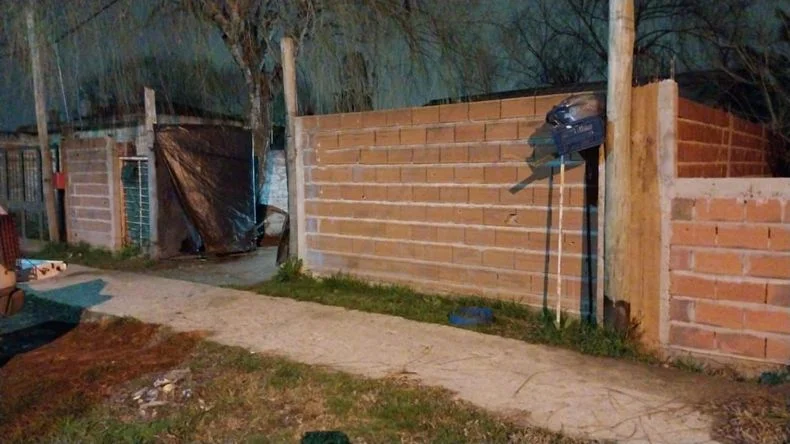Berisso: mató a su pareja frente a su hijo de 7 años y quiso quitarse la vida