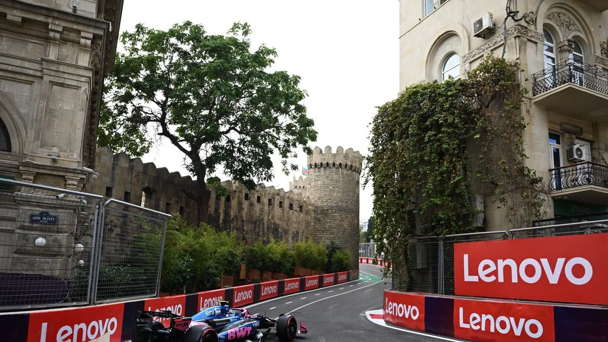 Franco Colapinto hizo agua en las prácticas libres del Gran Premio de Baku