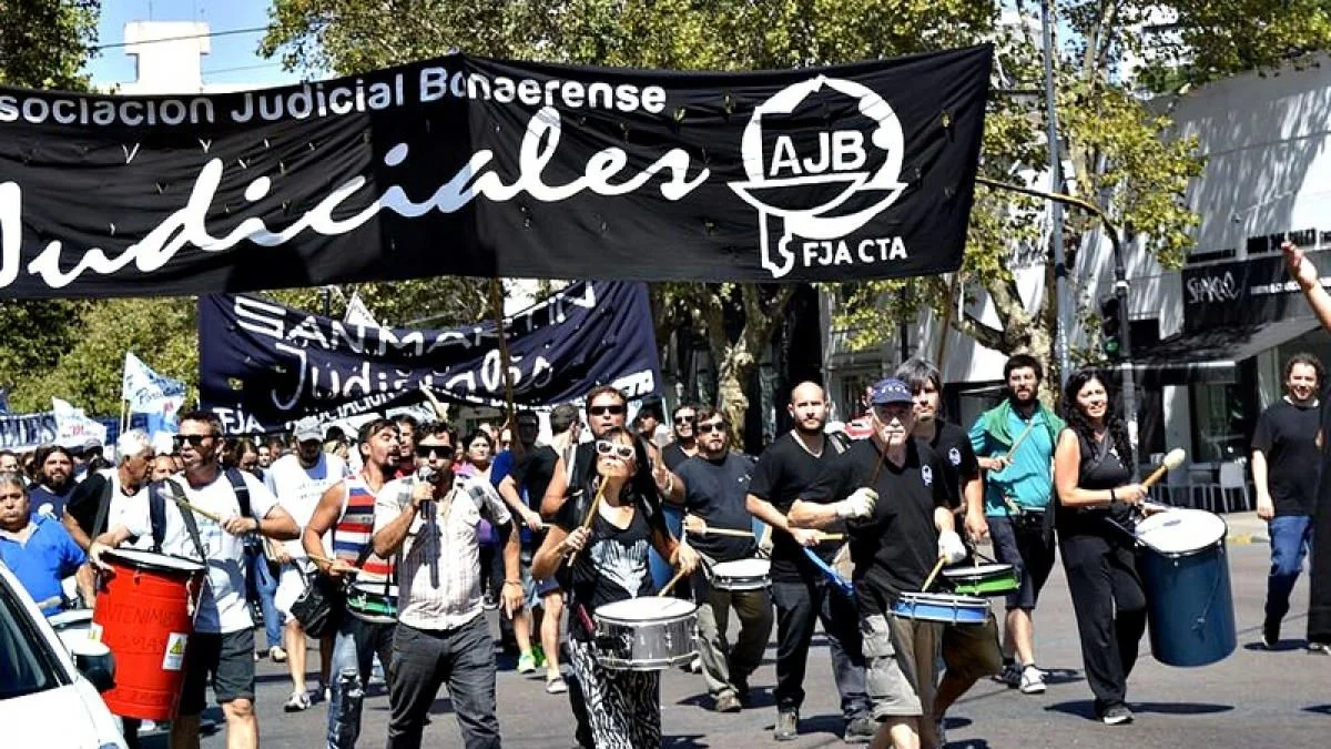 Judiciales de la Provincia exigen un llamado urgente a paritarias
