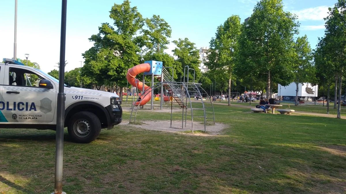 Identificaron al hombre que murió en Plaza España mientras entrenaba