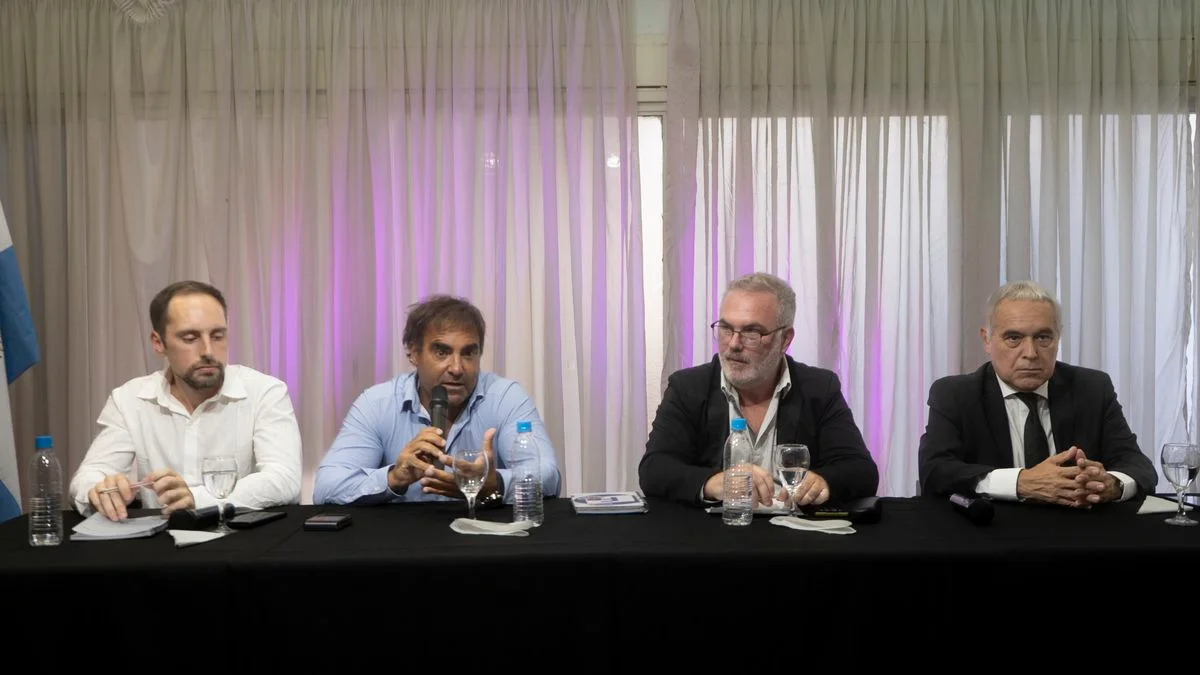 Inseguridad en la Provincia de Buenos Aires: dirigentes liberales debatieron en La Plata