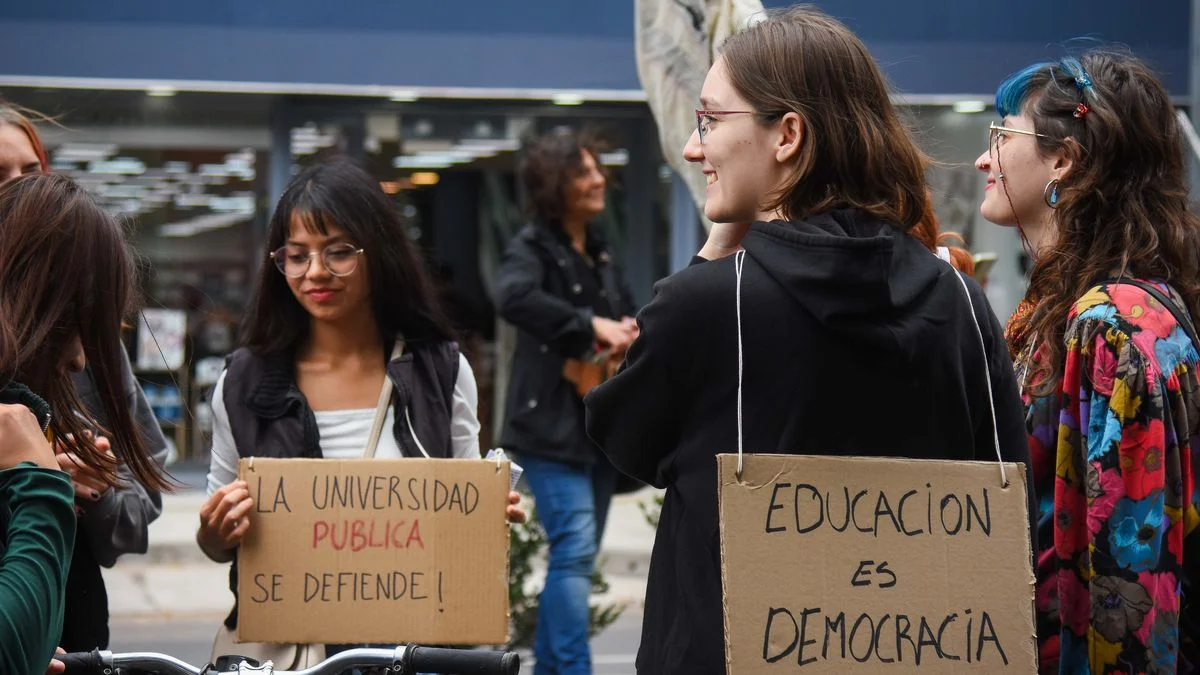 ¿Cuánto dinero perdió las UNLP y los Trabajadores Universitarios desde 2023?