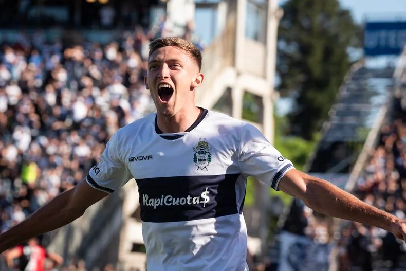 Rodrigo Castillo, el ex Gimnasia est&aacute; en la mira de Boca