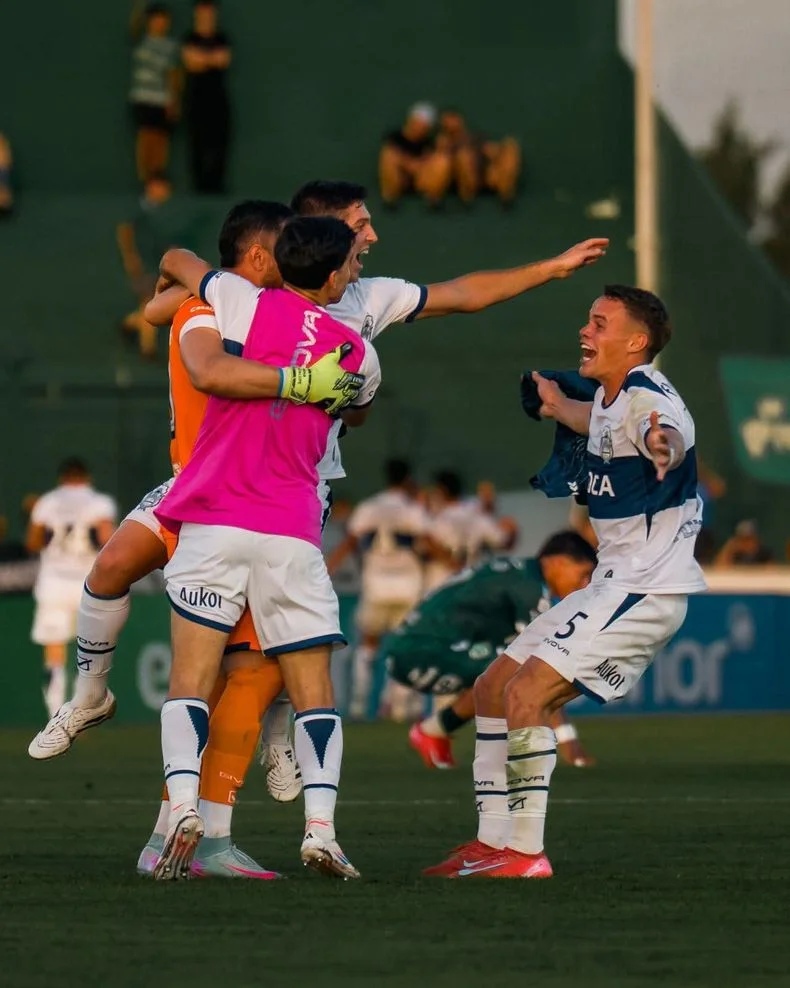 Gimnasia celebra la vuelta al triunfo en el Torneo Apertura