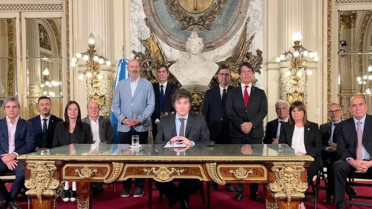Milei adelantó cambios en el gabinete para después de las elecciones