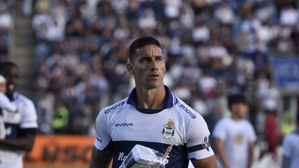 Gimnasia cierra el campeonato con Platense en una tarde caliente