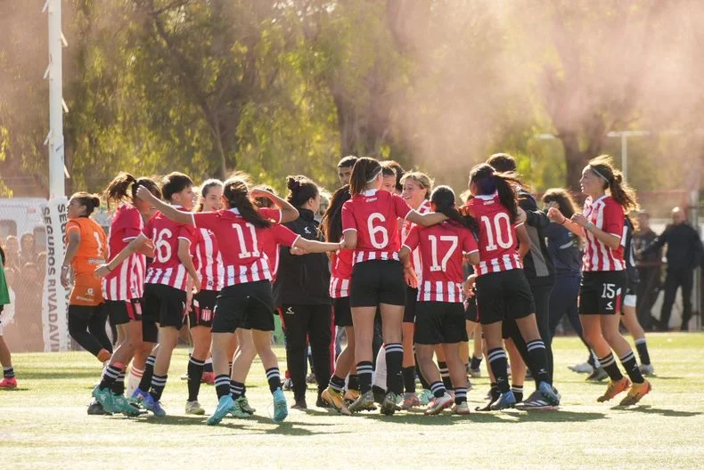 La Sub-16 del Femenino de Estudiantes gole&oacute; a Gimnasia en City Bell