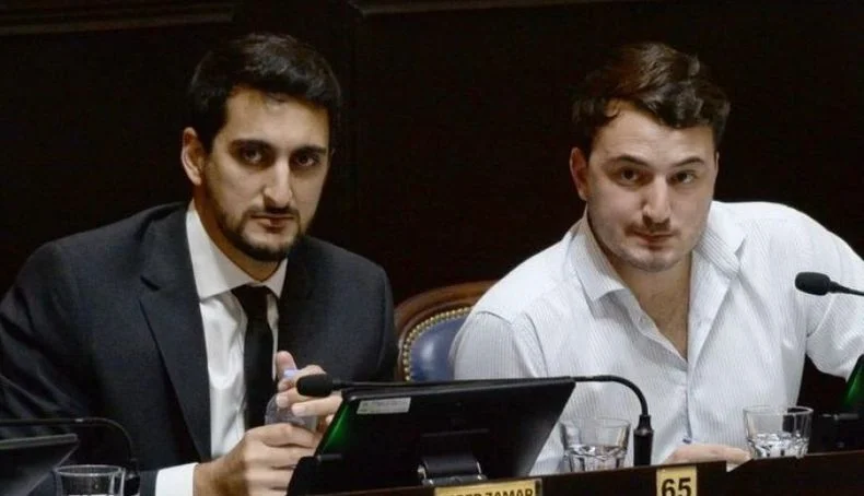 Siguen las fugas en La Libertad Avanza: un diputado armó un monobloque