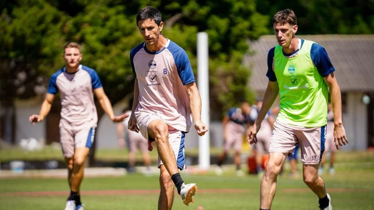 Con Nacho Fernández, Gimnasia volvió a los entrenamientos