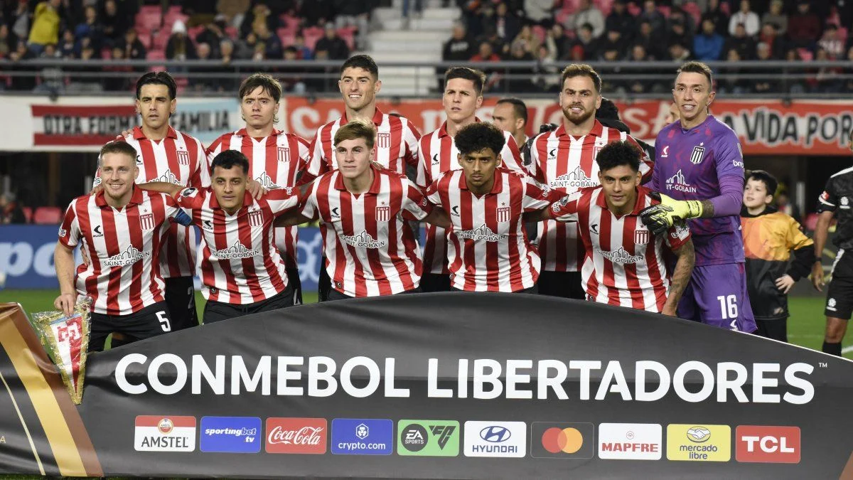 Estudiantes aguantó y se clasificó a los cuartos de final