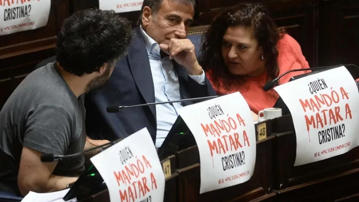 Dos diputados de Unión por la Patria se trenzaron en las redes