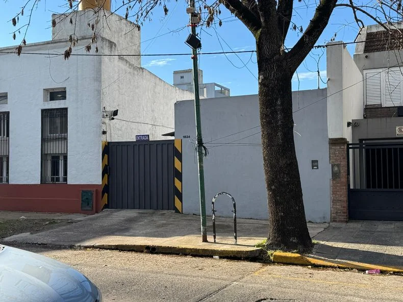 Una cochera que también sería propiedad de Foresio