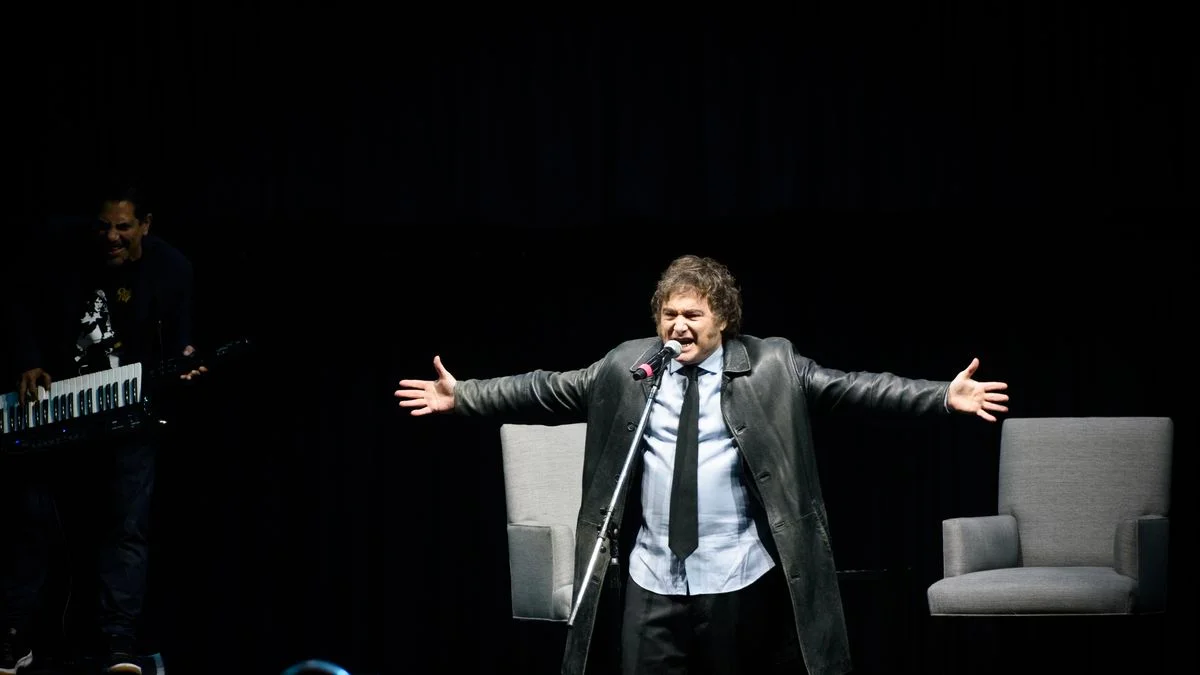 "Esto se está poniendo divertido" dijo Javier Milei en la previa de su show