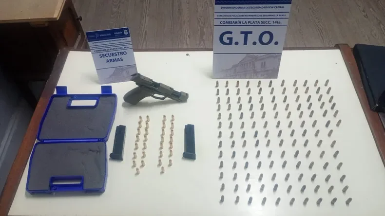 Esc&aacute;ndalo: el arma y las balas que encontraron en el domicilio del martillero de Grand Bell