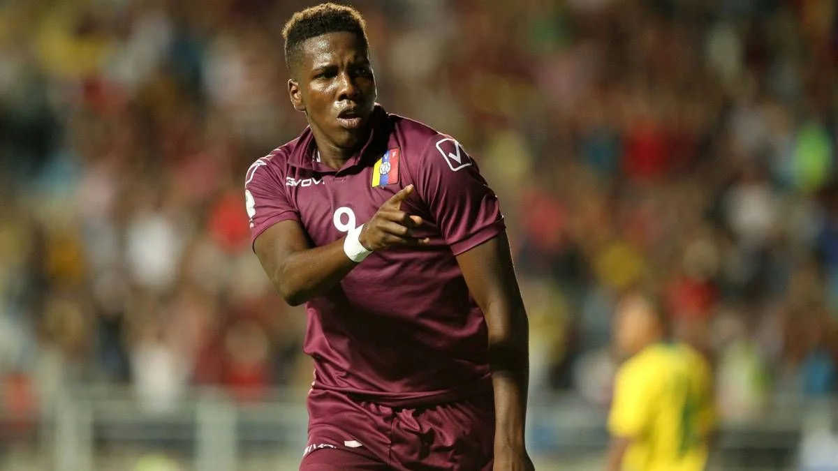 Jan Hurtado, ausente en Venezuela pero listo para Gimnasia