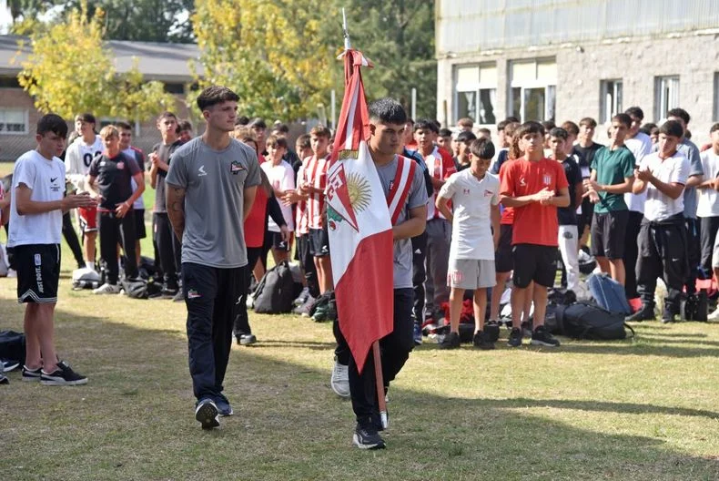 La escuela de Estudiantes recibi&oacute; un importante reconocimiento