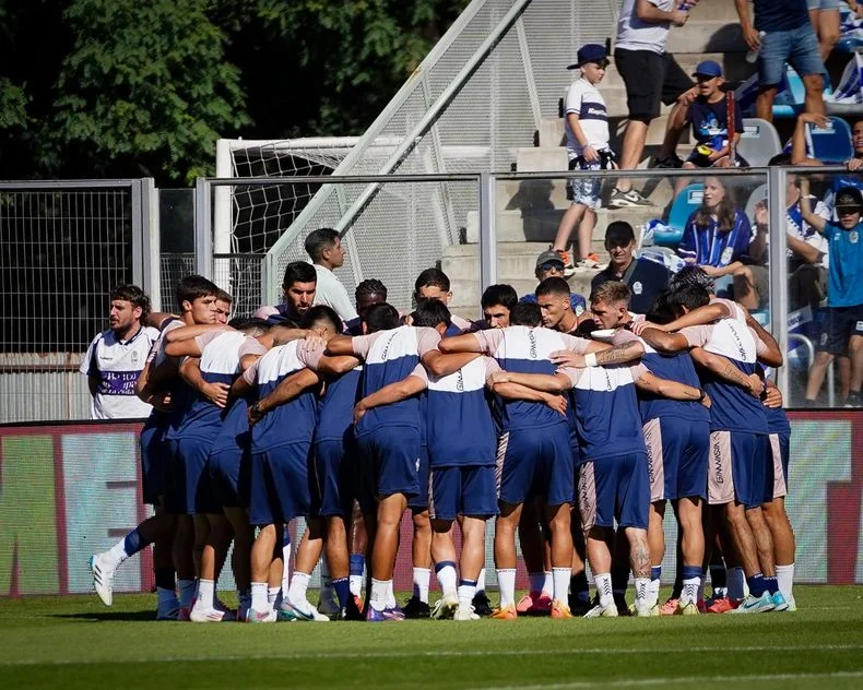 Diego Flores ultima detalles y Gimnasia buscará cortar la racha este viernes en el Bosque