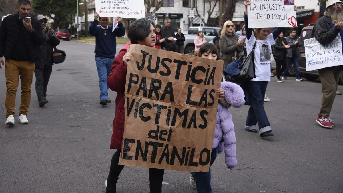 La cifra de muertos por fentanilo contaminado creció a 74