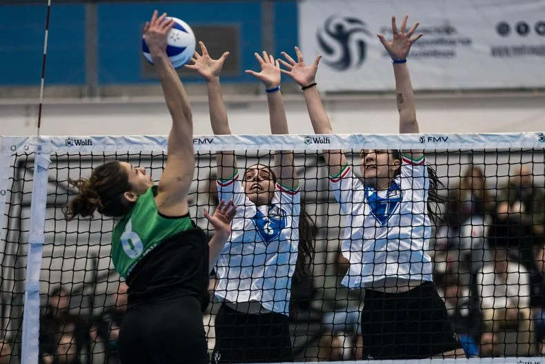 Banco Provincia empez&oacute; el torneo venciendo a V&eacute;lez en su estadio
