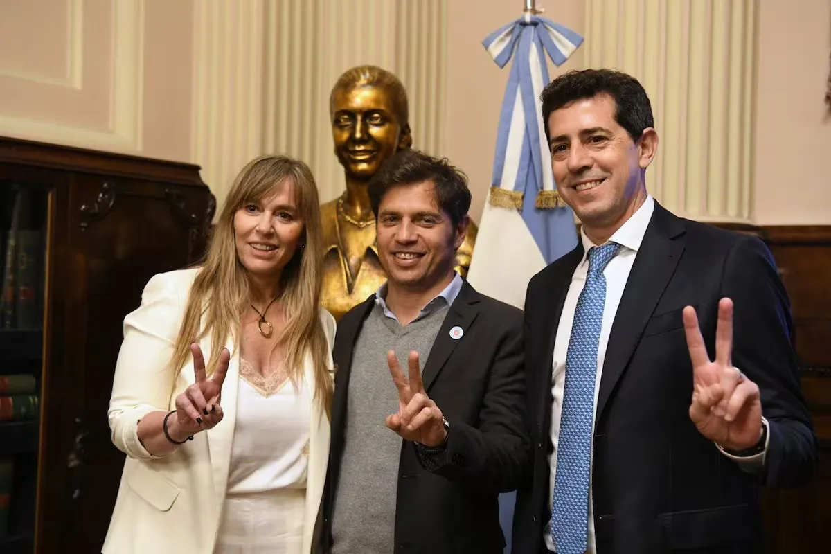 julian-di-tullio-axel-kicillof-y-wado-depedro