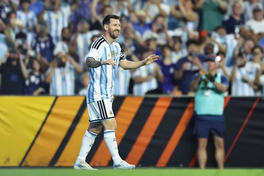Tranquilos: entró Lionel Messi y nos devolvió el clima mundialista