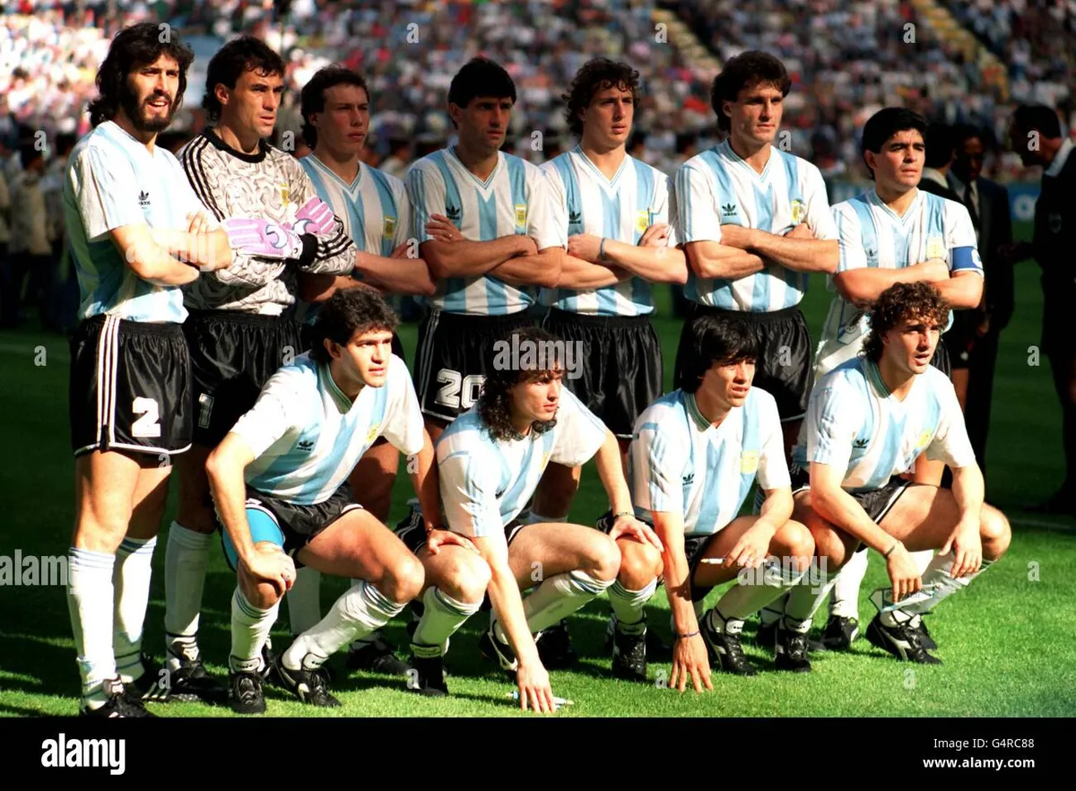 soccer-world-cup-italia-90-argentina-v-cameroon-G4RC88