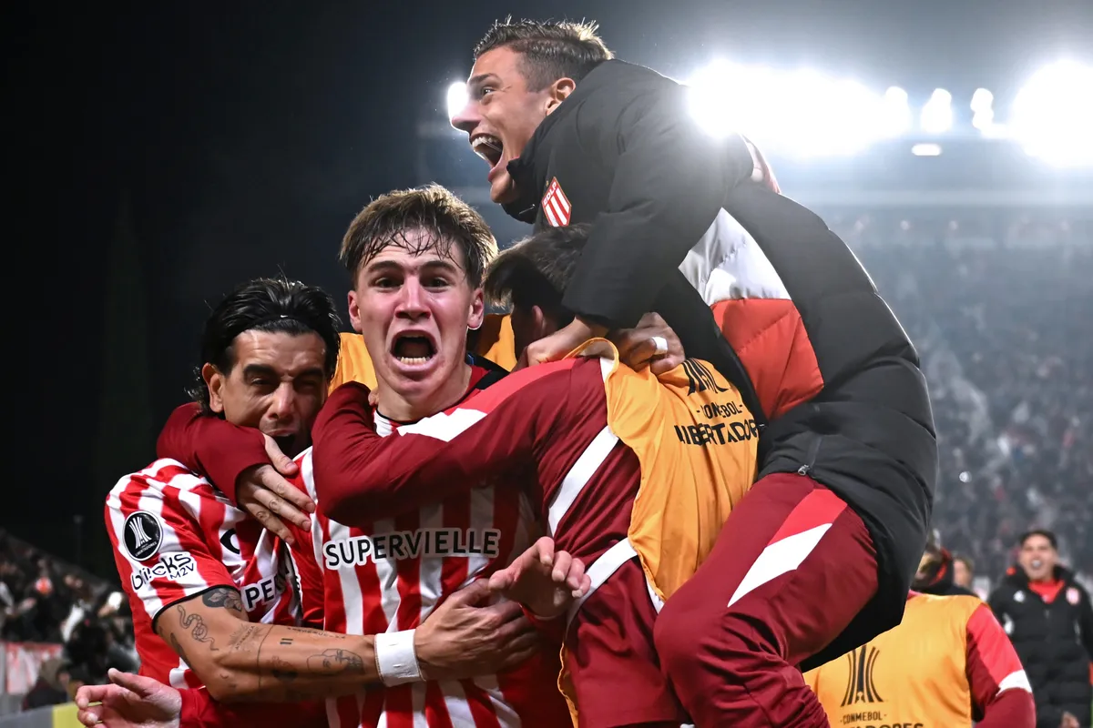 Gol Estudiantes Libertadores
