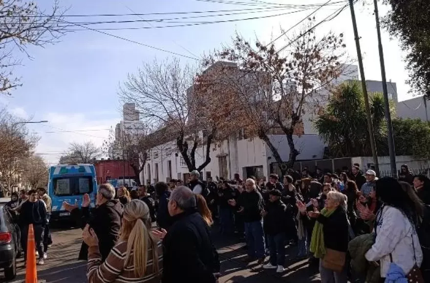 reclamo-empresa-berisso.jp