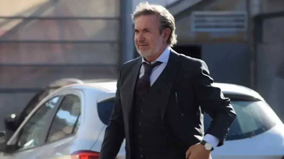 Tofoni el empresario que tiene complicado a Tapia