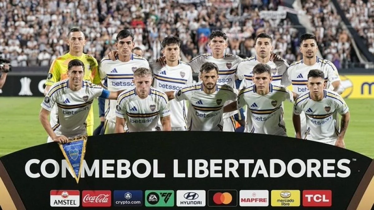 El hostil recibimiento de los hinchas a Boca por la eliminación en la Copa Libertadores